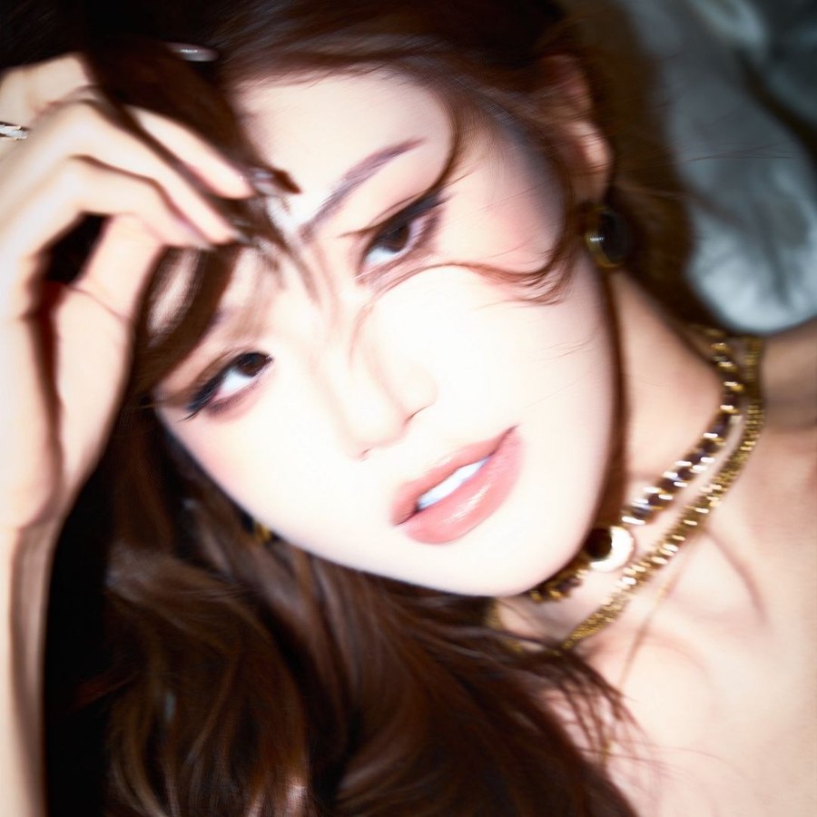 Ms. Puiyi — what she looks like